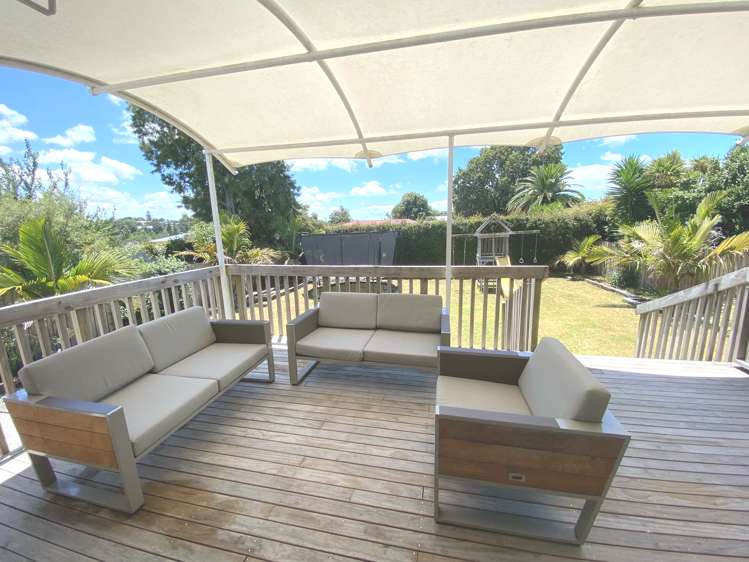 24 Taioma Crescent Te Atatu Peninsula_11