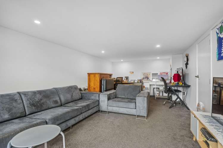17 Hilltop Road Parkvale_12