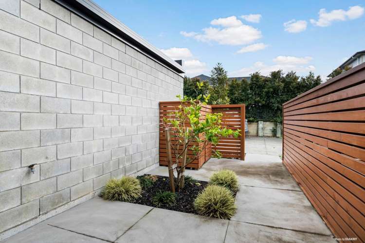 99 Bonair Crescent Silverdale_19