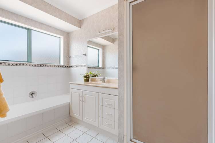 172 Pacific View Road Papamoa_22