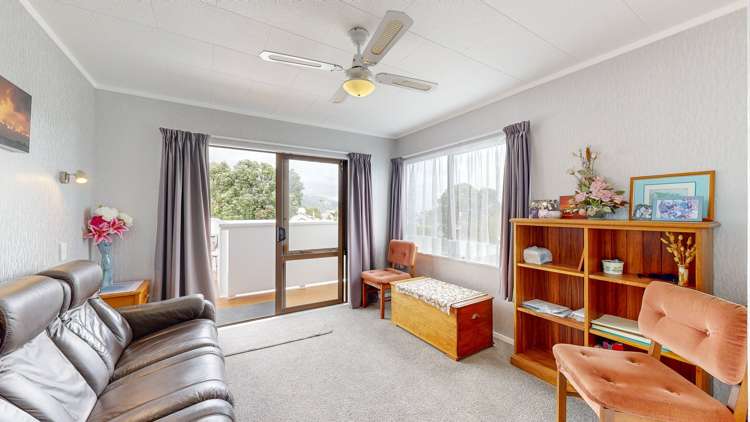 7 West Crescent Te Puru_14