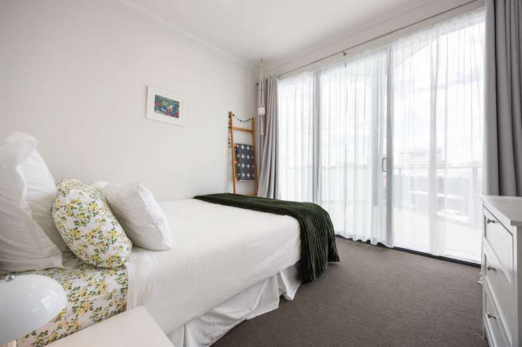 7/13 Vialou Street Hamilton Central_15