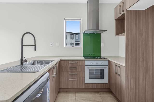 2 Saddleback Crescent Papakura_4