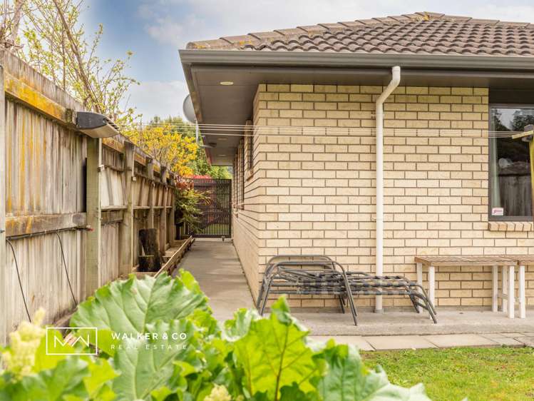 2 Evergreen Crescent Trentham_19