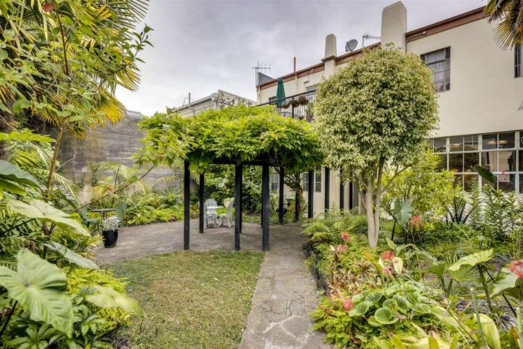 214b Emerson Street Napier South_13