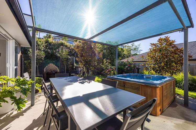 123 Colonial Drive Silverdale_11