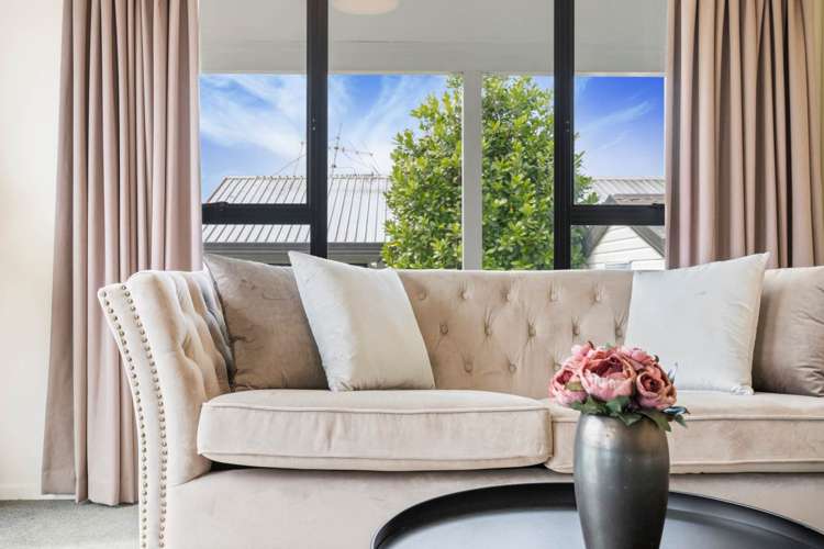 3/20 Woodward Avenue Mangere Bridge_6