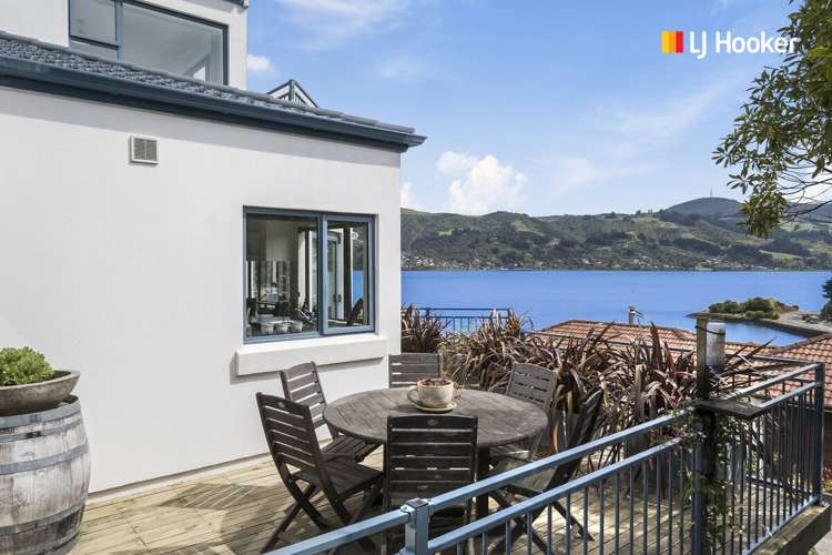 553 Portobello Road Company Bay_12