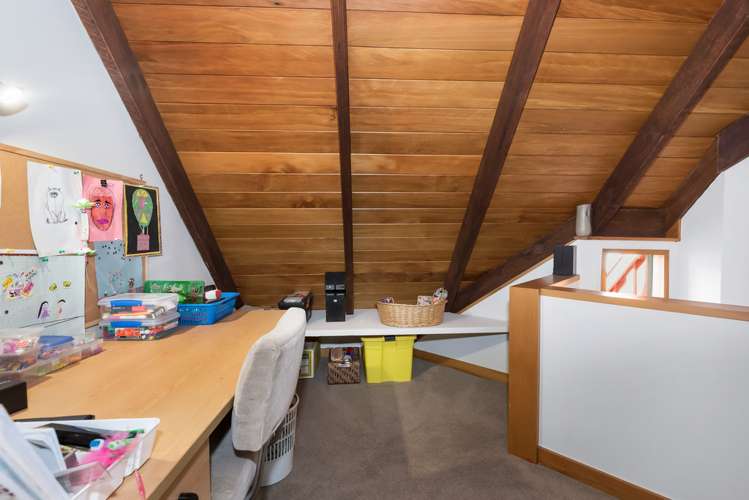 54 Cheriton Road Mellons Bay_15