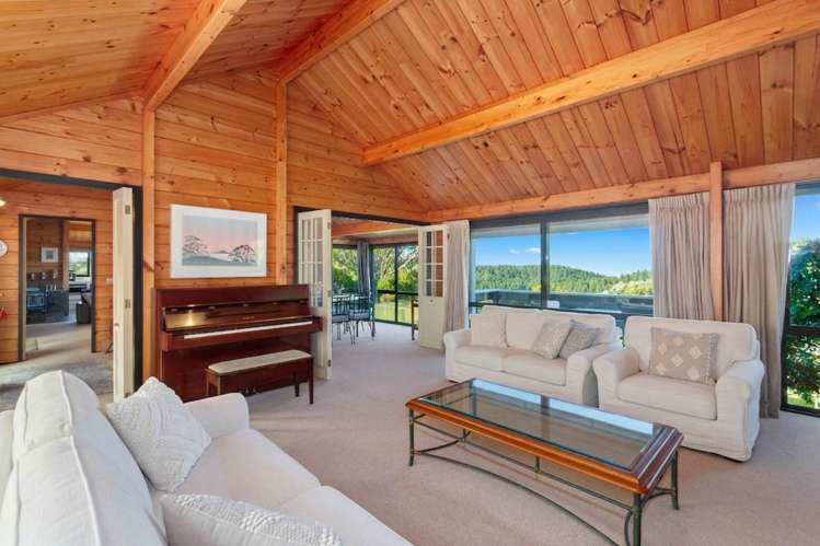 438 Pinnacle Hill Road Bombay_15