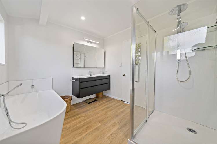 1/80 Kervil Avenue Te Atatu Peninsula_11