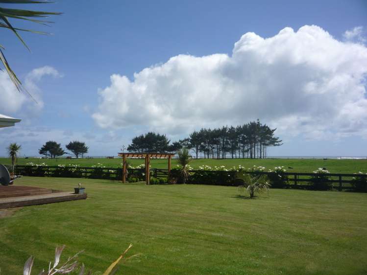 12 Elley Drive Carters Beach_21