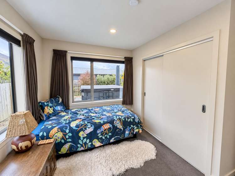 187 Aubrey Road Wānaka_10