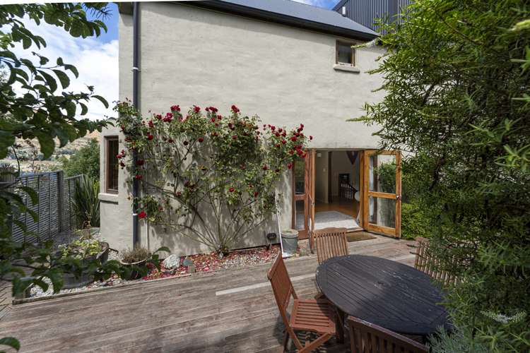 7 Woodbury Rise Queenstown_18