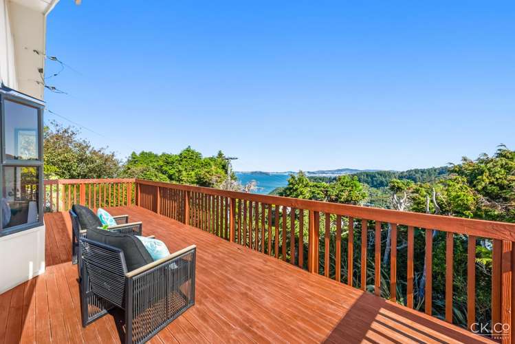 24 Titiro Moana Road Korokoro_16