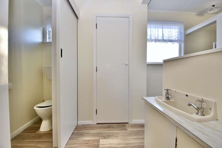 22 Taylor Street Carterton_15