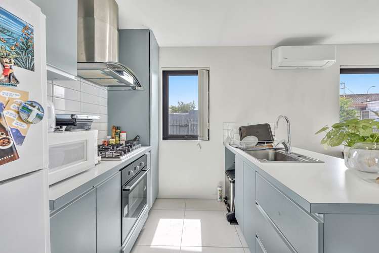 133 Shifnal Drive Randwick Park_21