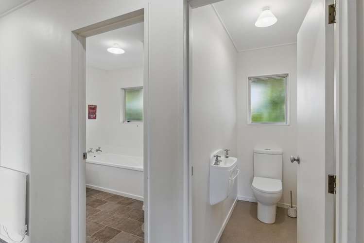 9 Takitimu Street Waitarere Beach_21