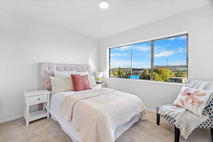 1/965 Beach Road Torbay_15