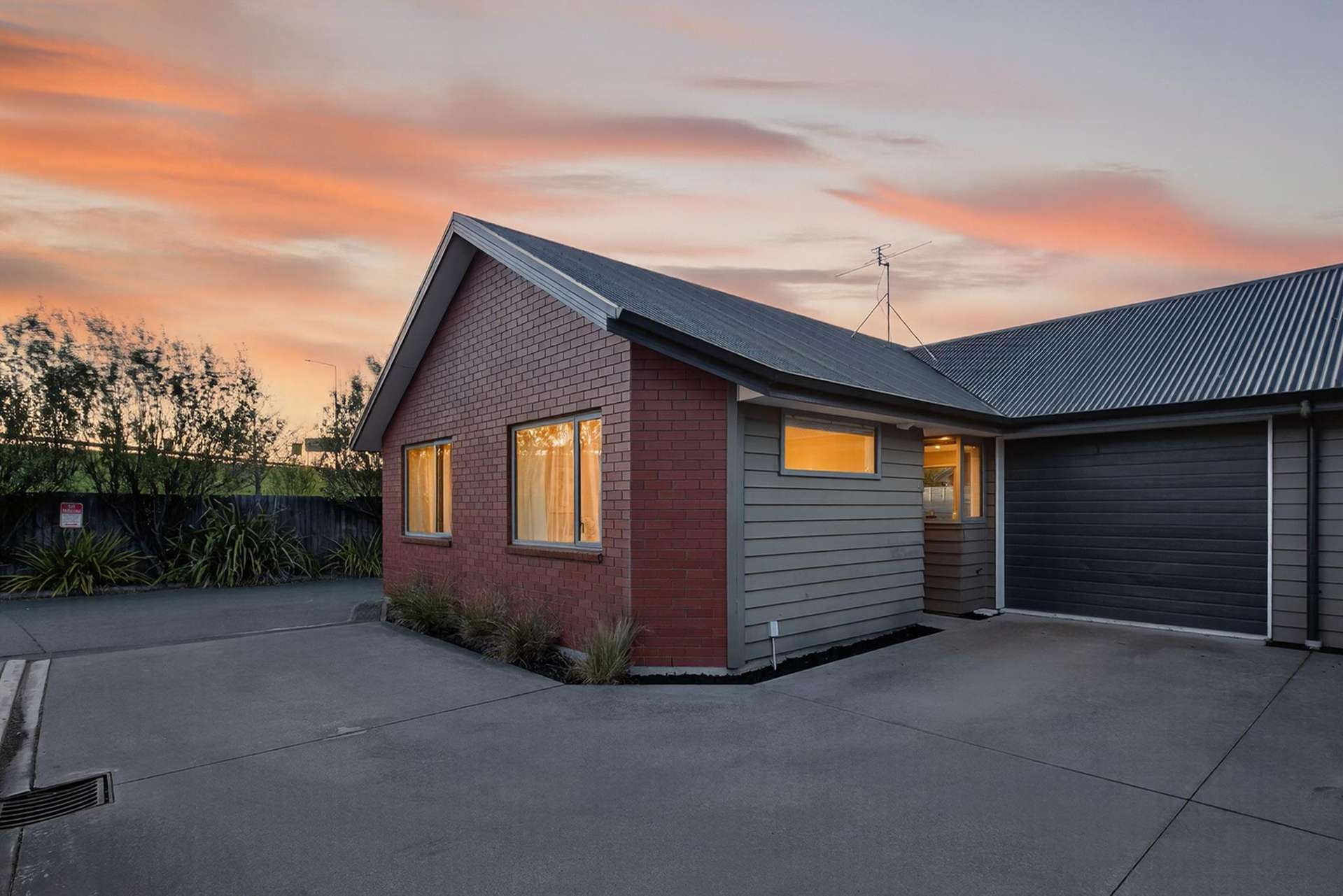 8/190 Lincoln Road Addington_0