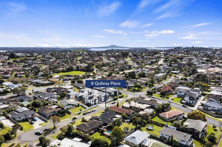 8 Quibray Place Botany Downs_32