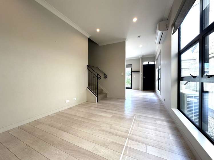 32 Tauoma Crescent Stonefields_2