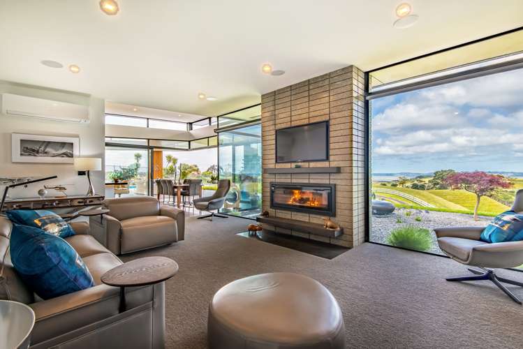 14 Tuparekura Road South Head_10