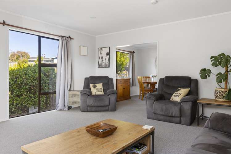 2/11 Puia Street Tauhara_8