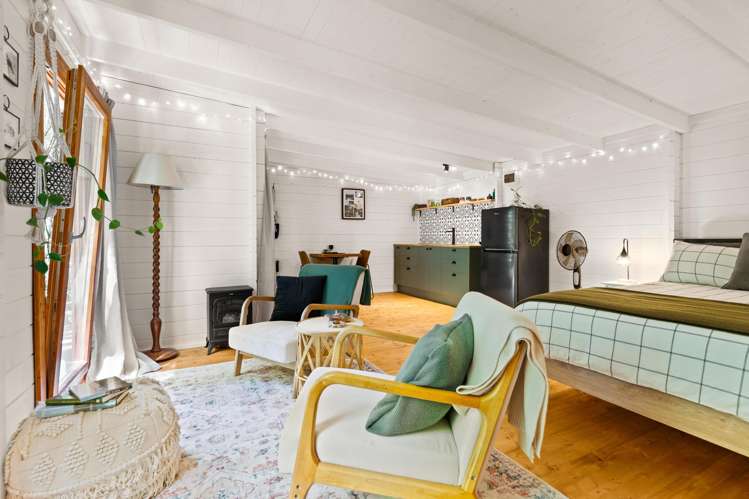 57A Riverside Drive Riverside_28