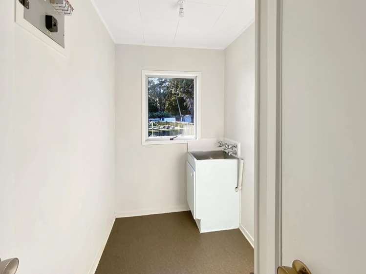 13 Silverstone Place Henderson_14