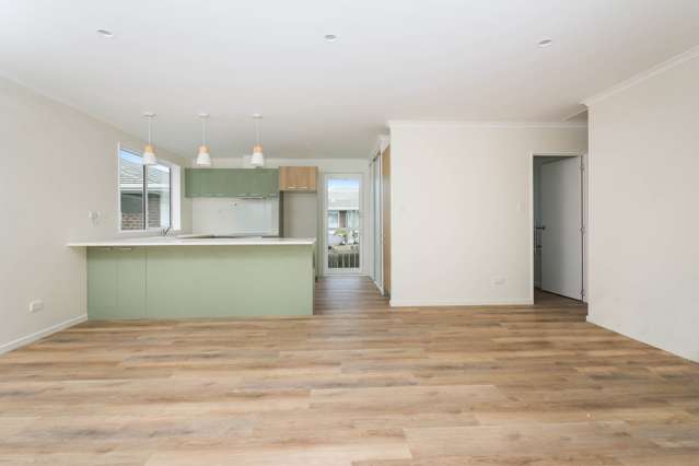 2/20B Moana Avenue Orewa_4