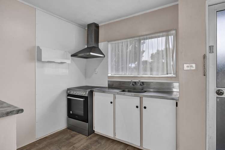 60 Hume Street Waitara_12