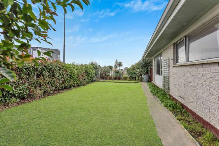 6/105 Coronation Road Papatoetoe_16