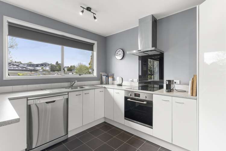 45 Cockayne Crescent Sunnynook_7