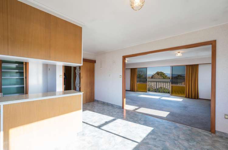 2 Balmoral Place Stoke_13