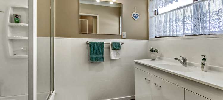 106 Casement Road Whangamata_17