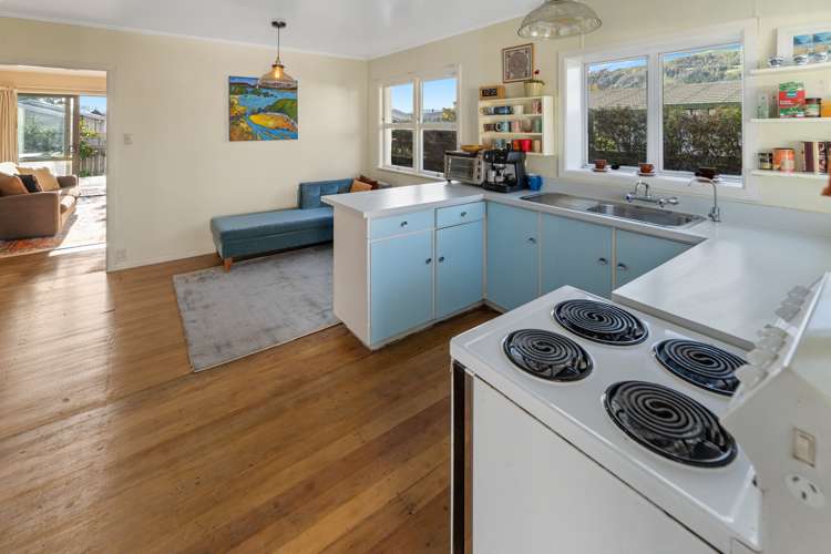 2/12 Cambria Street The Wood_13