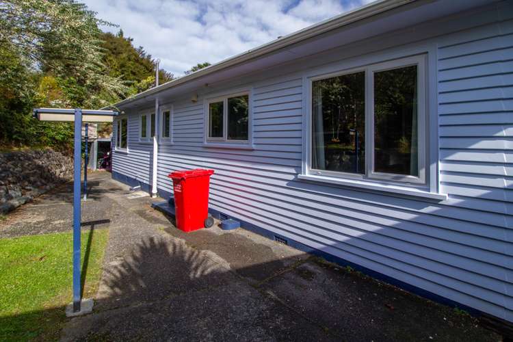 88 Hair Street Wainuiomata_18