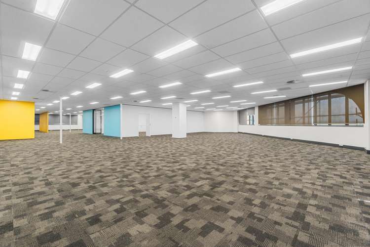 500 Victoria Street_0