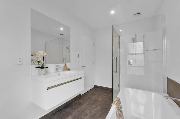 5 Arapawa Street Belfast_16