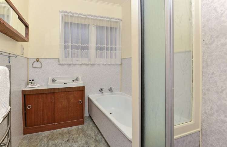 1/117 Golf Road New Lynn_11