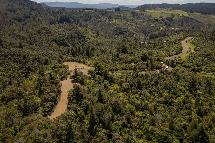 180 Silverstream Falls Row Whenuakite_17