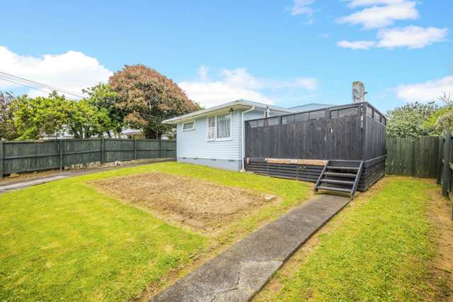 13 Sandra Avenue Otara_2