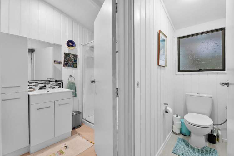 185 Laingholm Drive 1706_7