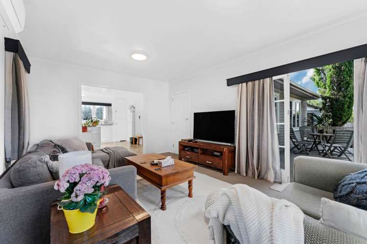 53 Henderson Valley Road Henderson_6