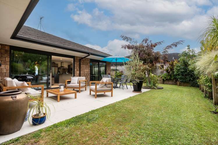 41 Heathfield Avenue Huntington_19