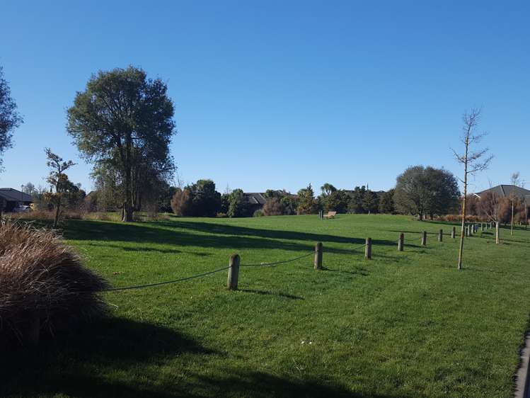 10 Hawkins Place Rangiora_17