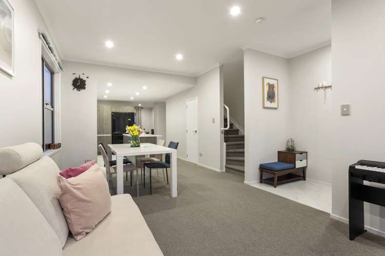 13 Sacred Kingfisher Road Hobsonville_11