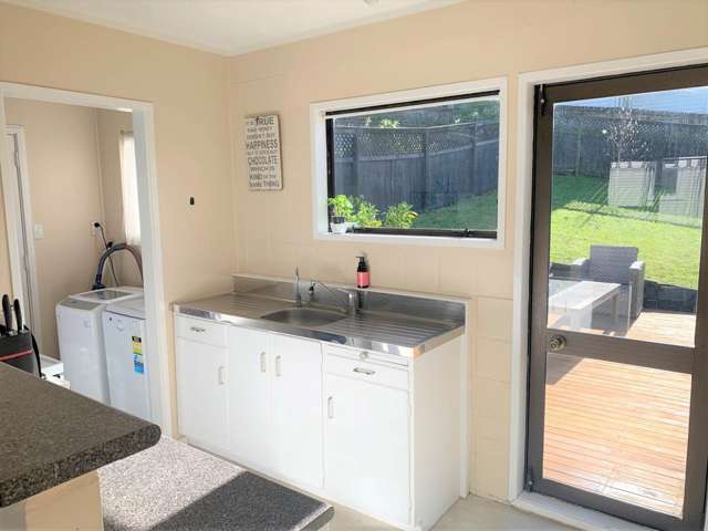 2/6 Amy Street Ellerslie_1