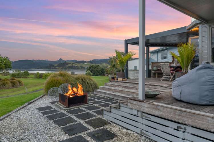 5 Triumph Dell Pauanui_1